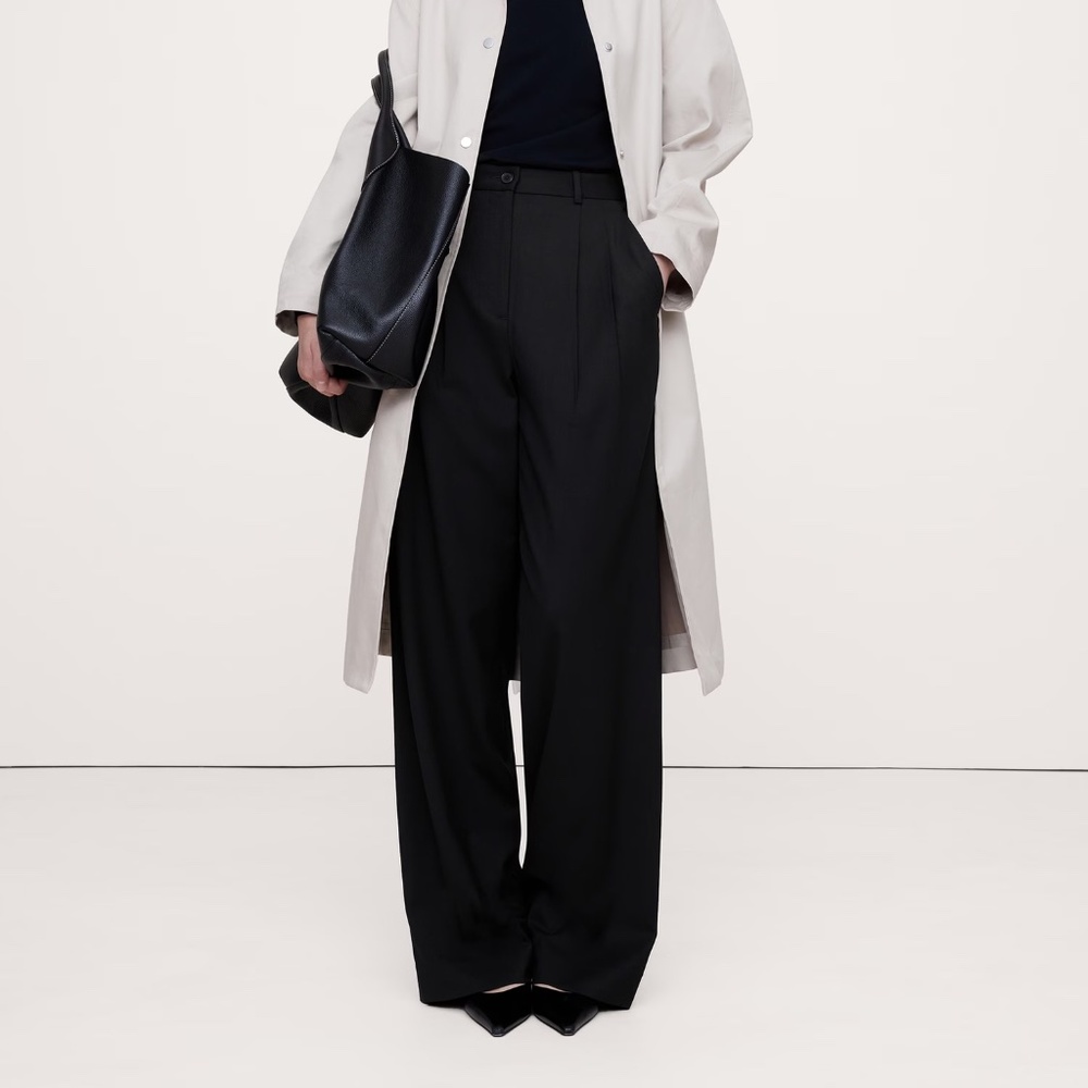 Banana Republic SOHO HIGH-RISE WIDE-LEG ITALIAN WOOL PANT NWT size 8